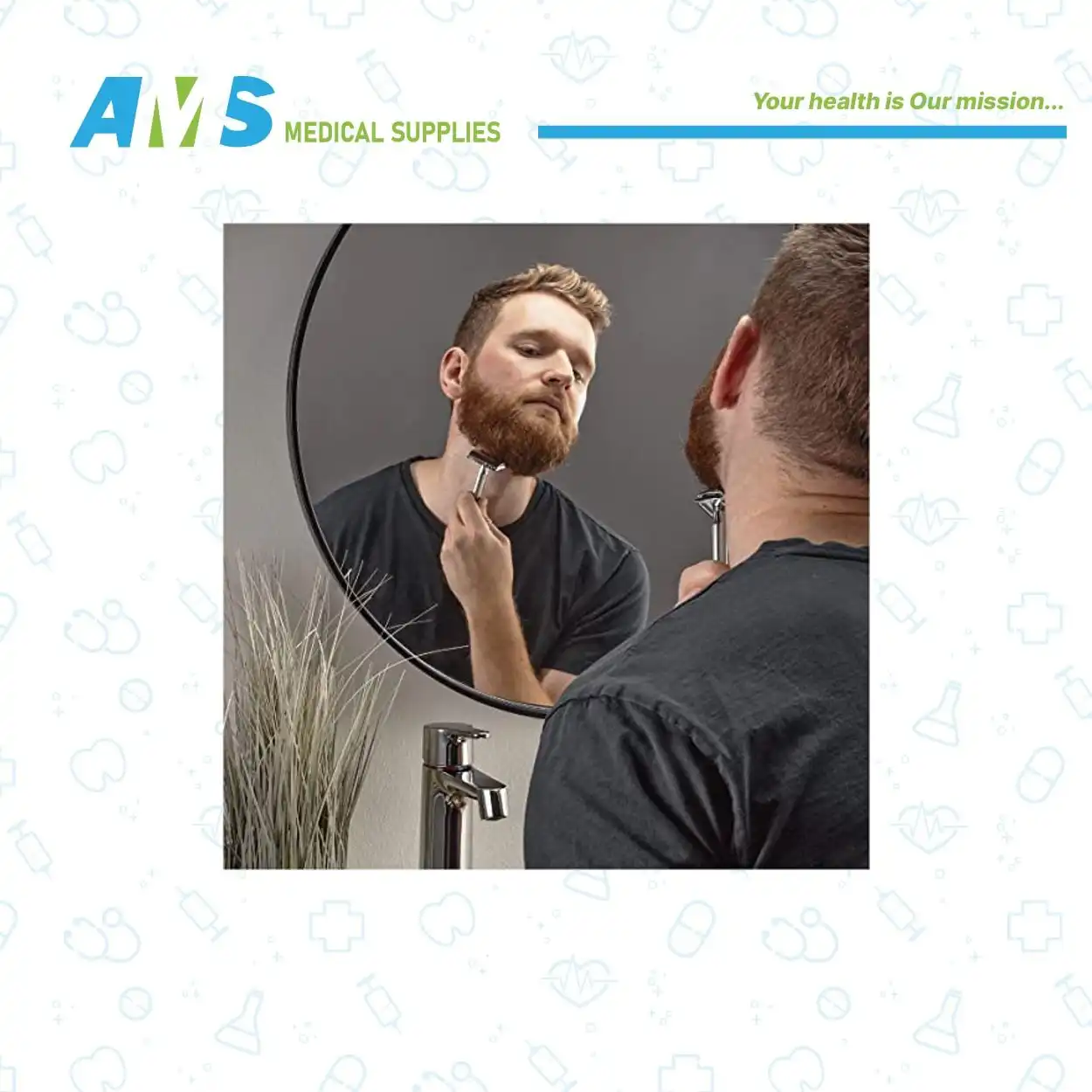 ماكينة الحلاقة الآمنة ذات الحواف المزدوجة King C مصممة للحواف بمشط مغلق وطبقة نهائية مطلية بالكروم باللون الأسود